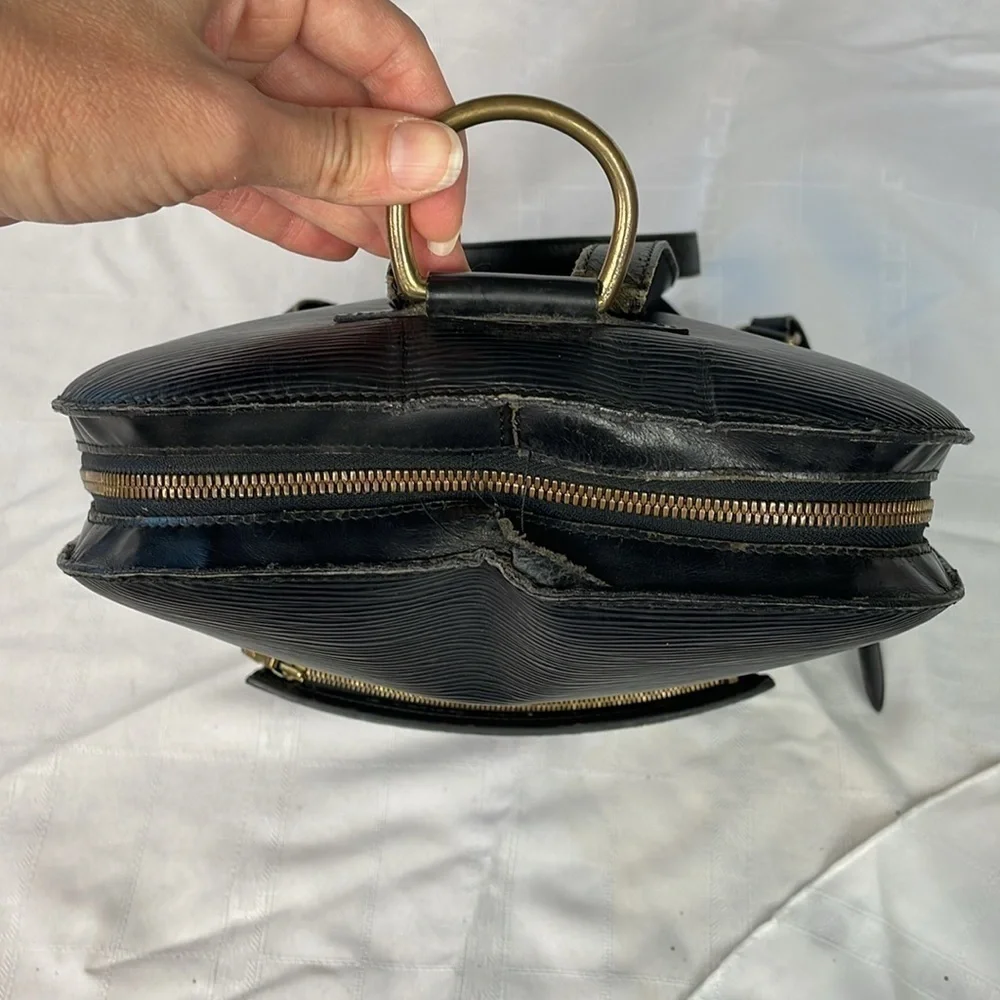 Louis Vuitton Epi Leather Large Gobelins Backpack Black  Noir Travel School
